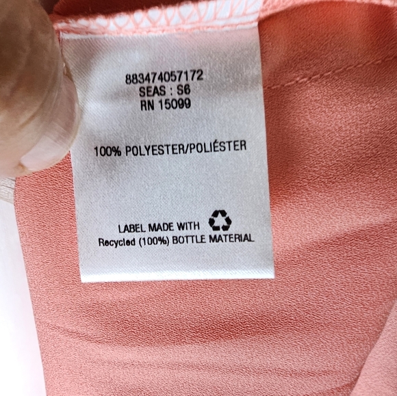 3/$20 Metaphor XL Double Layer Top - Picture 4 of 9